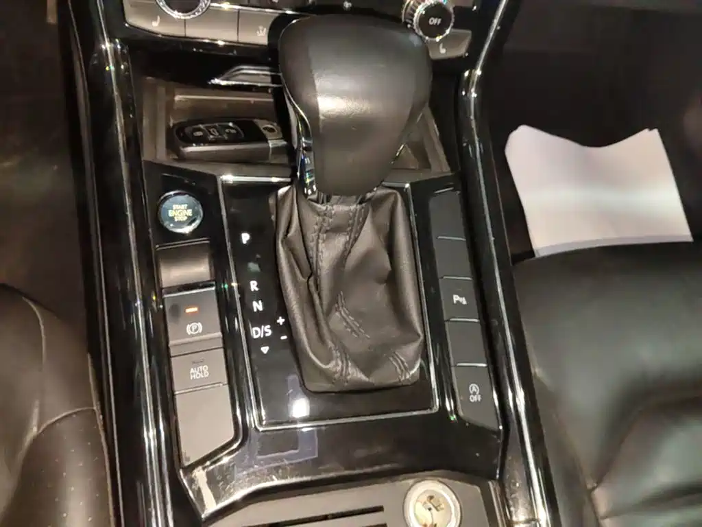 Volkswagen Phideon — миниатюра 14