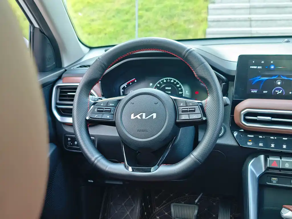 Kia Sportage — миниатюра 6
