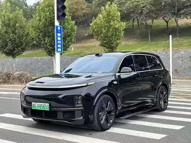 Li Auto L9