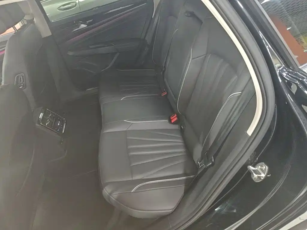 Volkswagen Passat — миниатюра 17