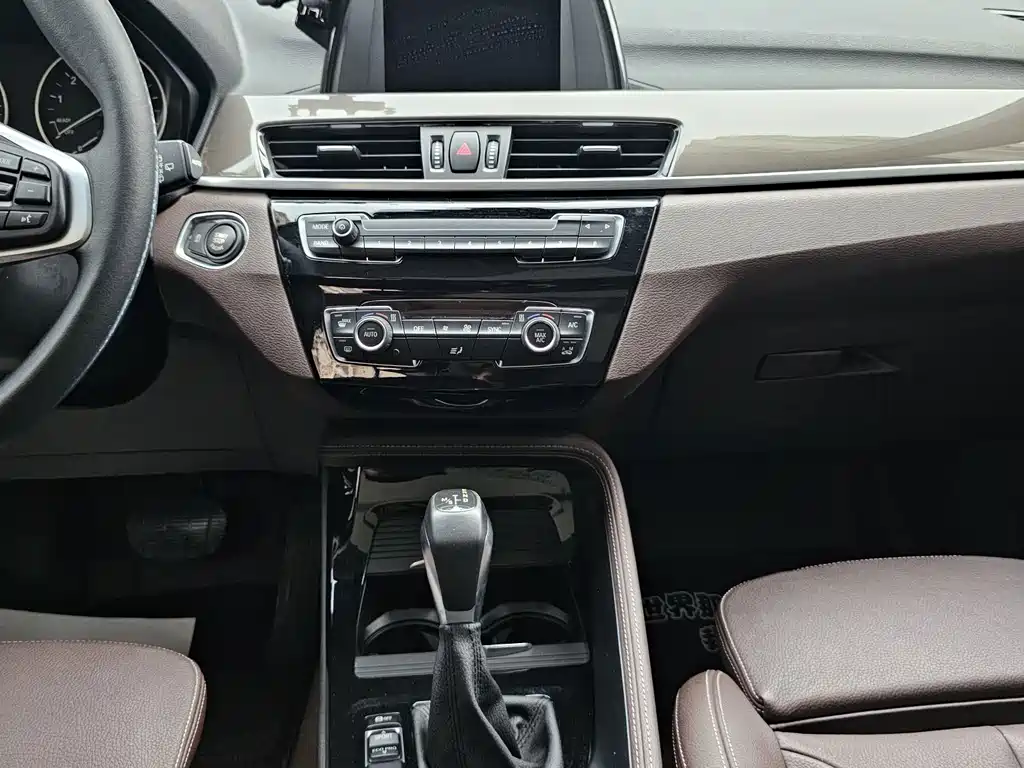 BMW X1 — миниатюра 11