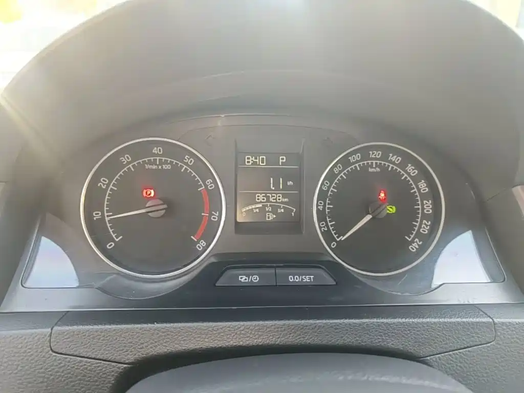 Skoda Rapid Spaceback — миниатюра 12