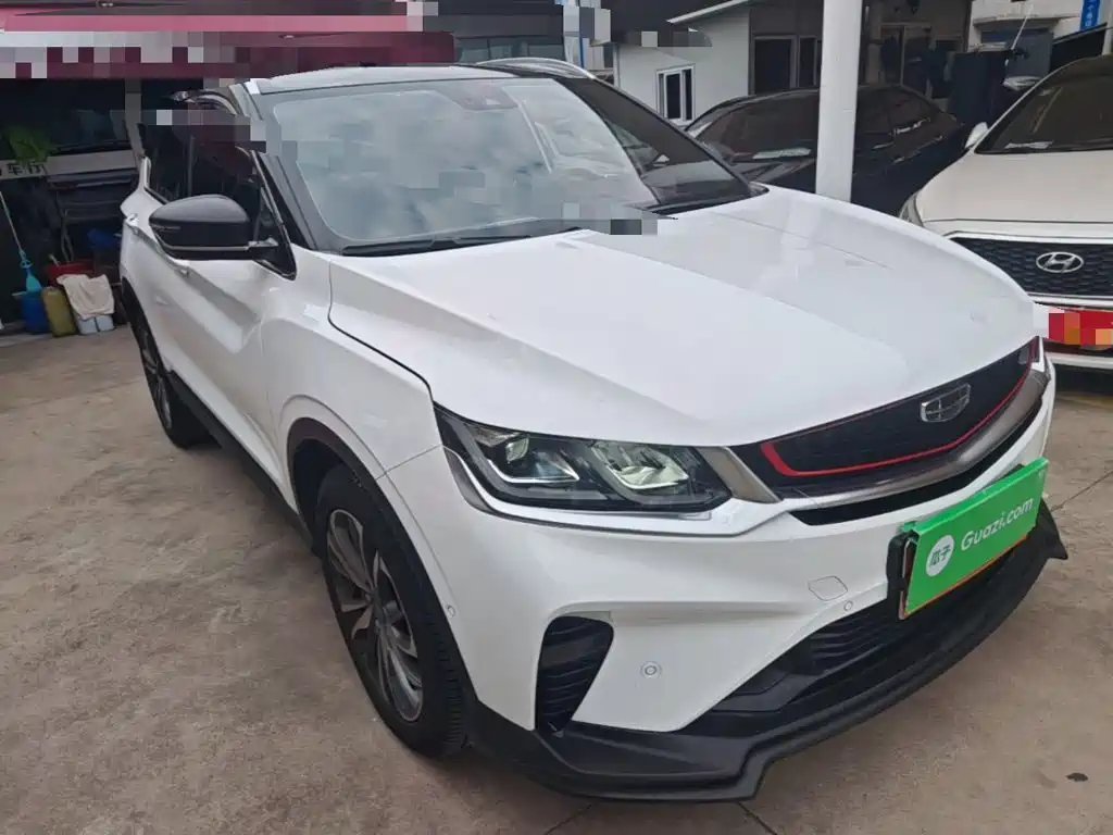 Geely Binyue — миниатюра 4