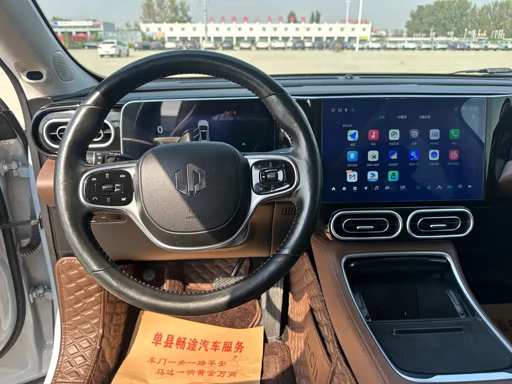 Leapmotor Leapmotor C11 — миниатюра 7