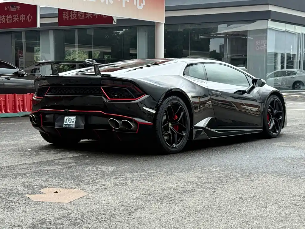 Lamborghini Huracán — миниатюра 5