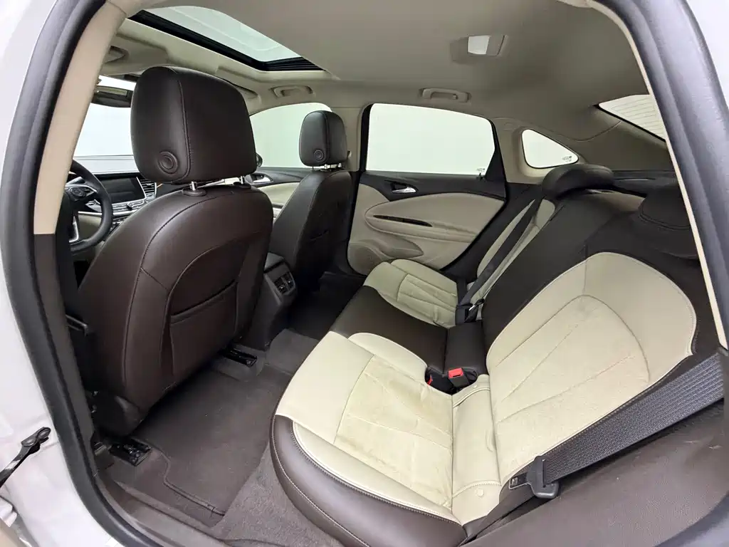 Buick Verano — миниатюра 6