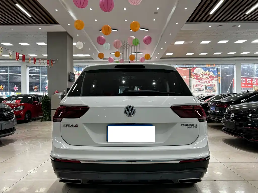 Volkswagen Tiguan L — миниатюра 11