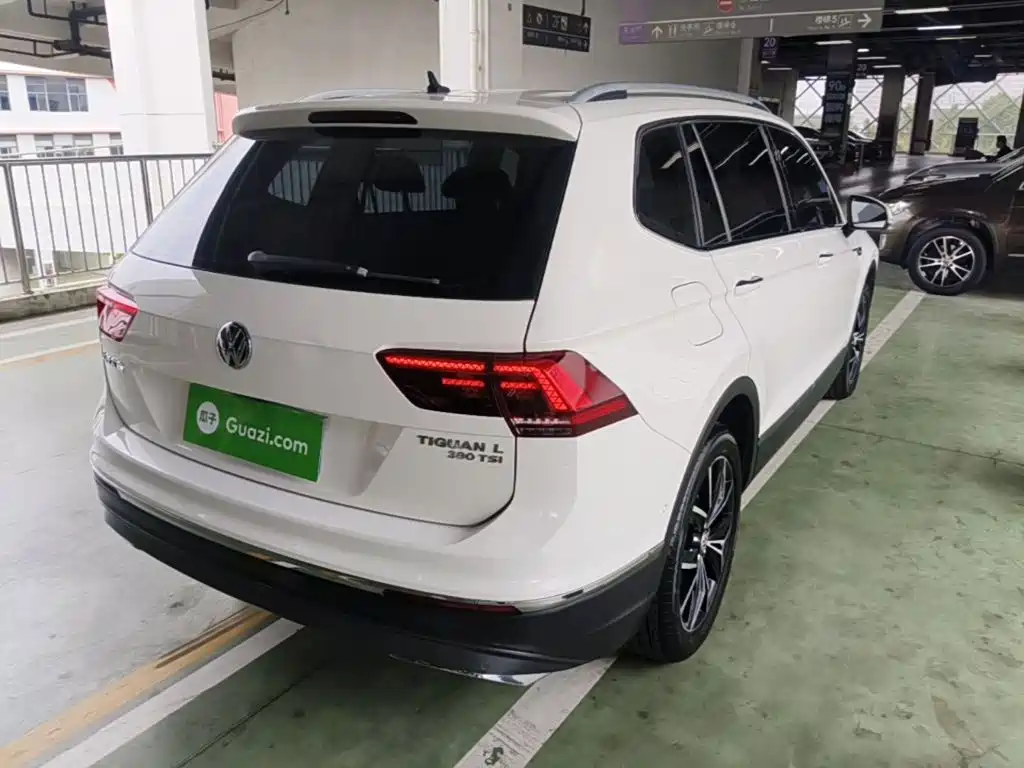 Volkswagen Tiguan L — миниатюра 7