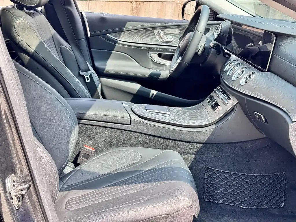 Mercedes-Benz CLS — миниатюра 11