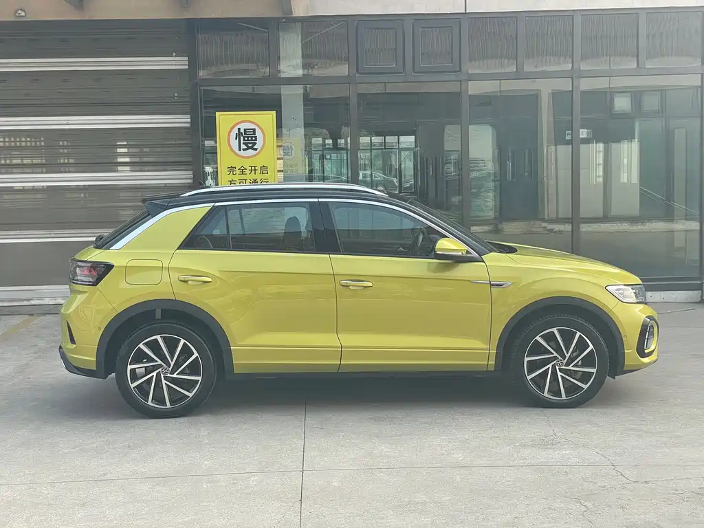 Volkswagen T-Roc — миниатюра 7
