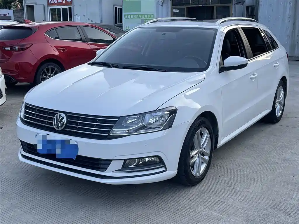 Volkswagen Gran Lavida 2015