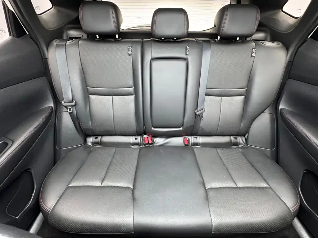 Nissan Qashqai — миниатюра 11