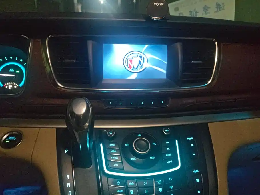 Buick GL8 — миниатюра 13