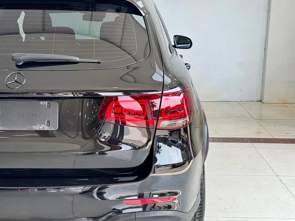 Mercedes-Benz GLC AMG — миниатюра 23