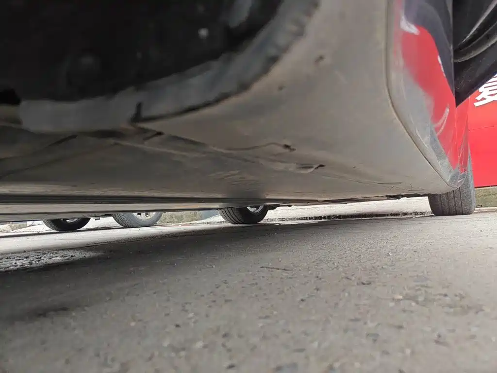 Tesla Model 3 — миниатюра 17
