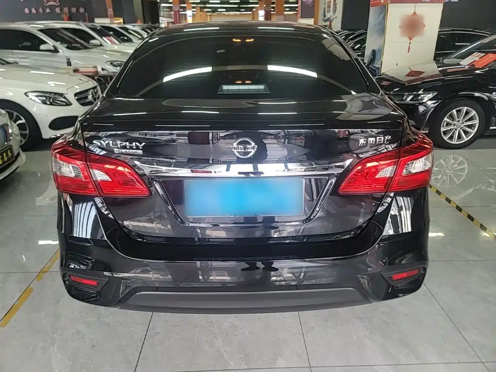 Nissan Sylphy — миниатюра 6