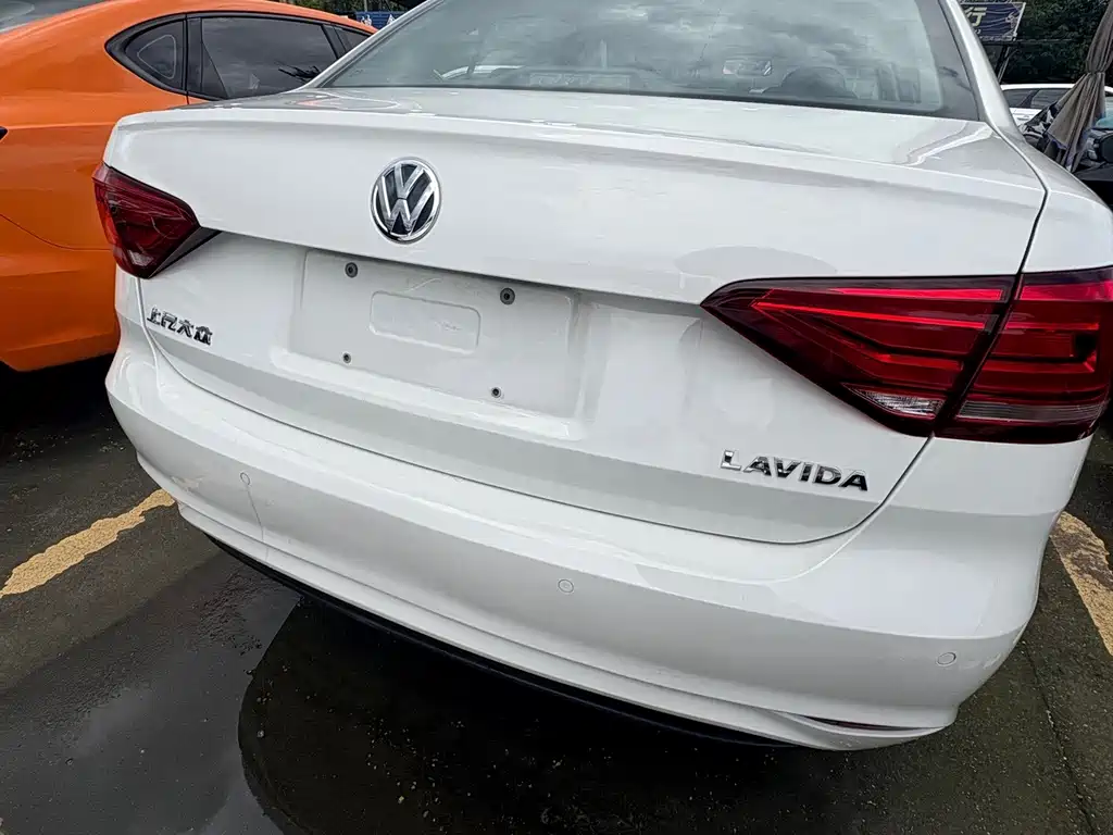 Volkswagen Lavida — миниатюра 16