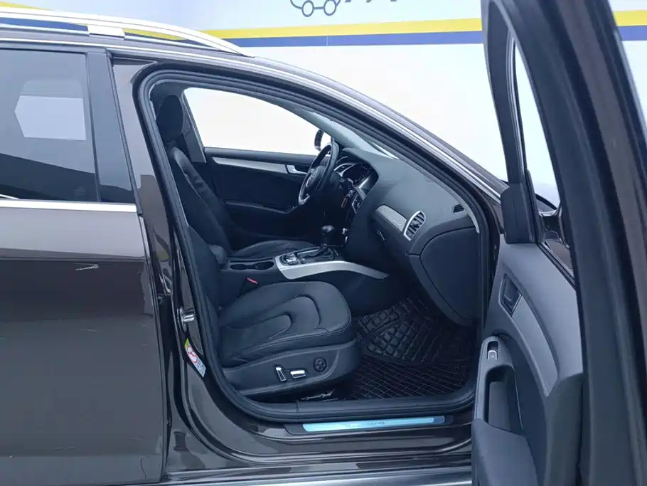 Audi A4 (Import) — миниатюра 8