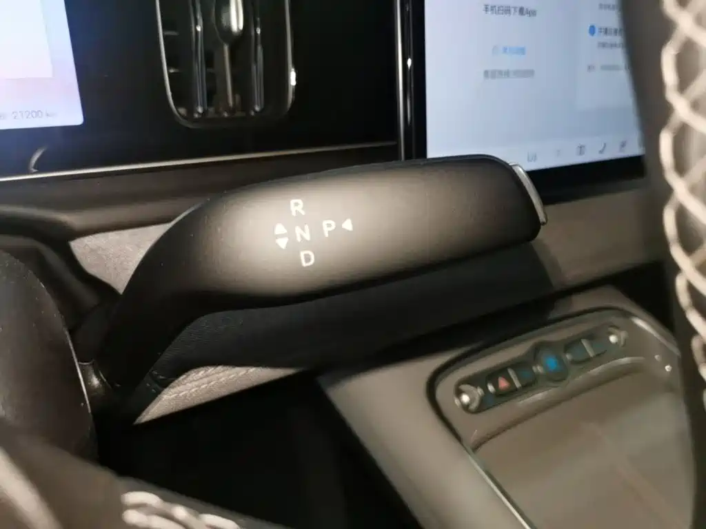 BYD Sealion 05 EV — миниатюра 14