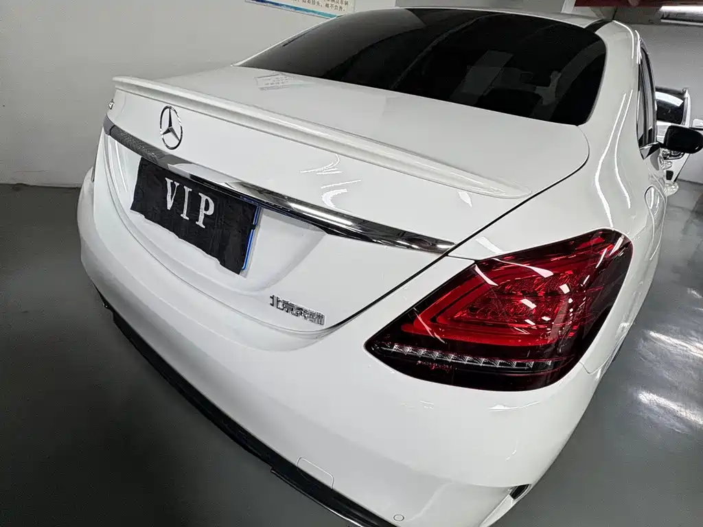 Mercedes-Benz C-Class — миниатюра 15
