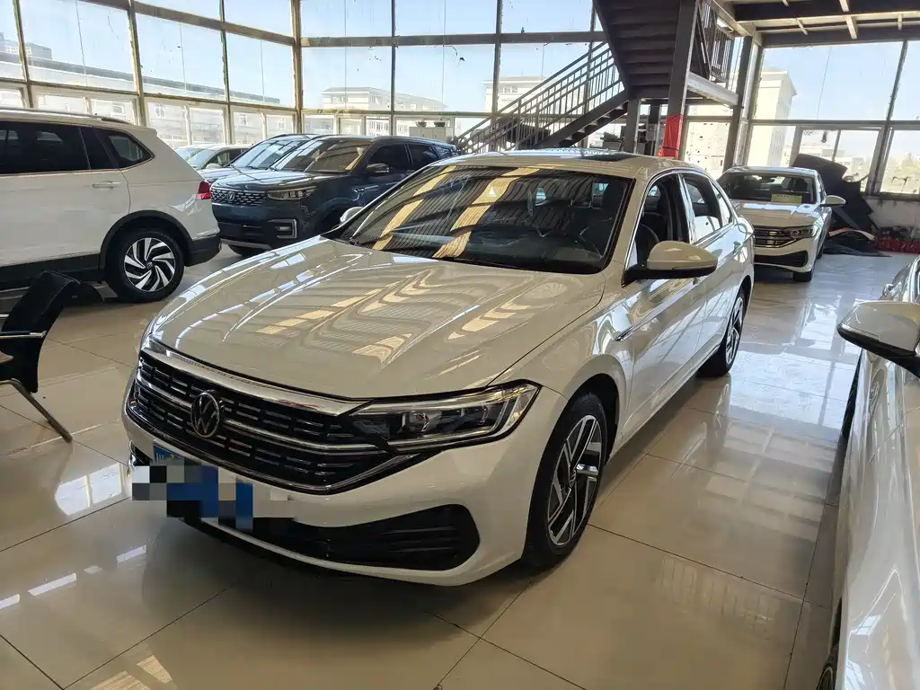 Volkswagen Sagitar 2023