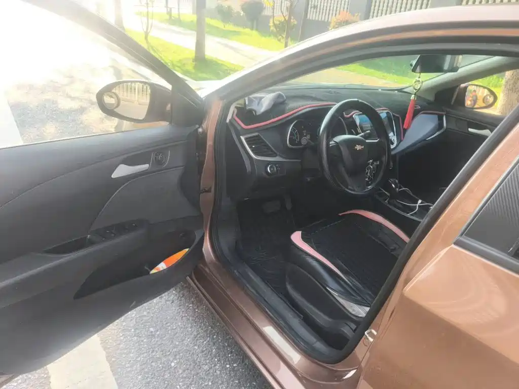 Chevrolet Cavalier — миниатюра 17