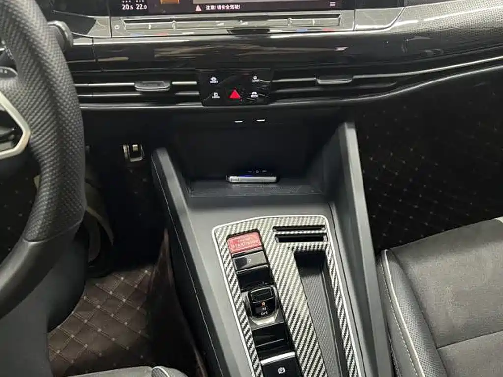 Volkswagen Golf — миниатюра 15