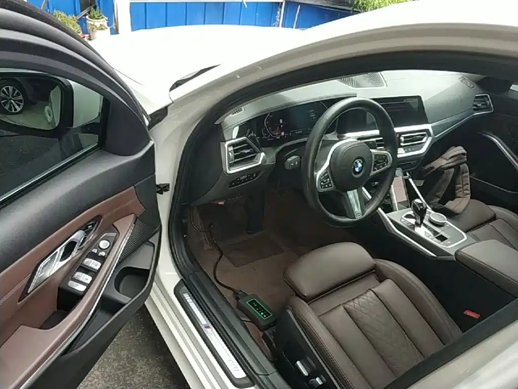 BMW 3 Series — миниатюра 16