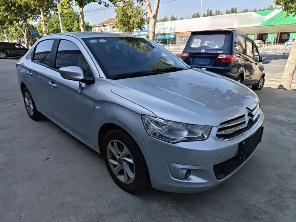 Citroen Elysee — миниатюра 4
