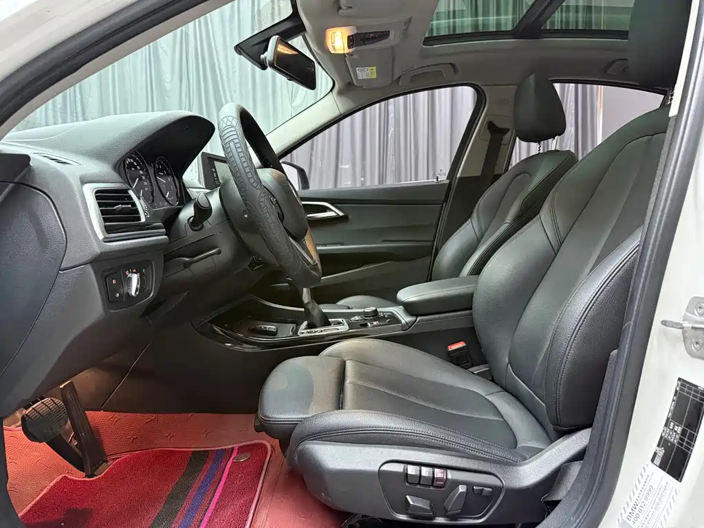 BMW 1 Series — миниатюра 11