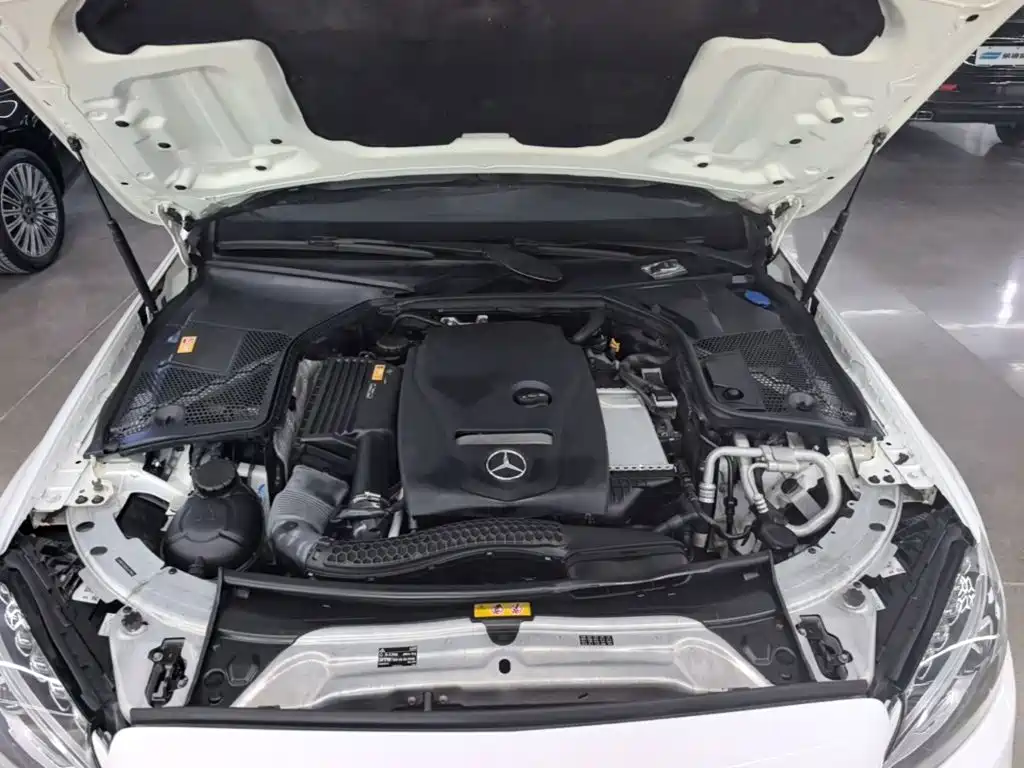 Mercedes-Benz C-Class — миниатюра 20
