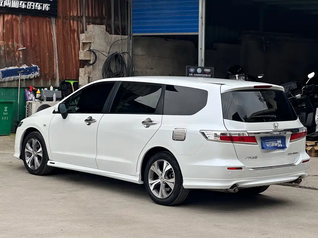 Honda Odyssey — миниатюра 5