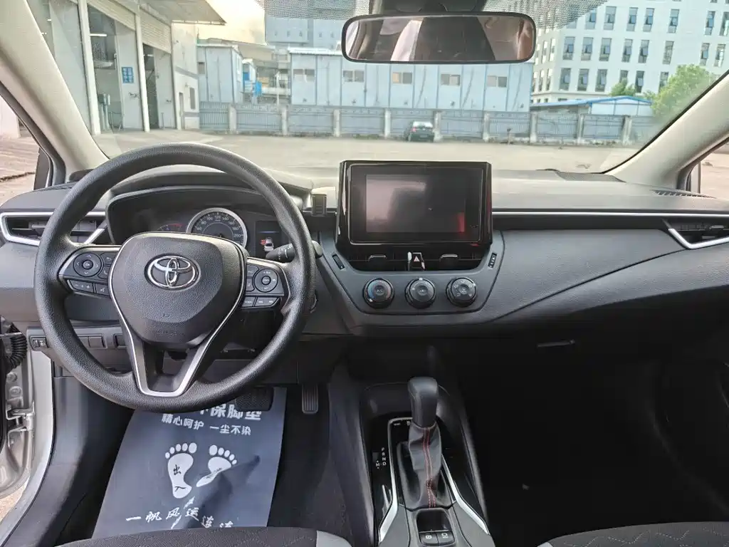 Toyota Corolla — миниатюра 14