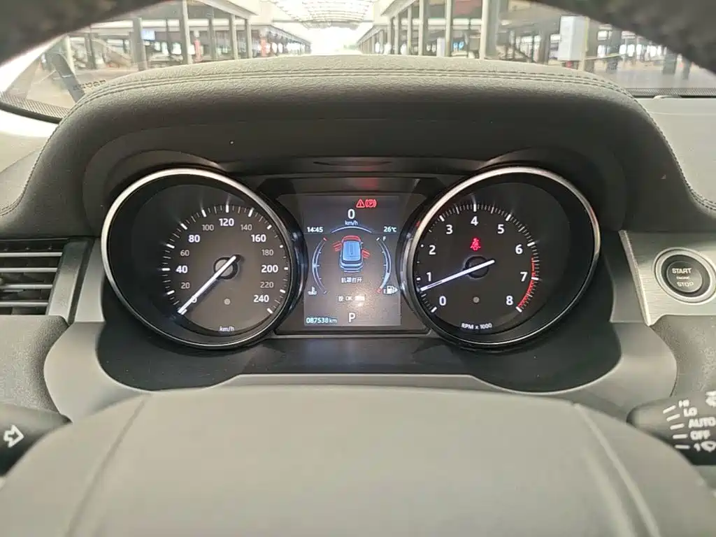 Land Rover Evoque — миниатюра 12