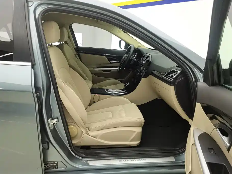 BAIC Senova D70 — миниатюра 8