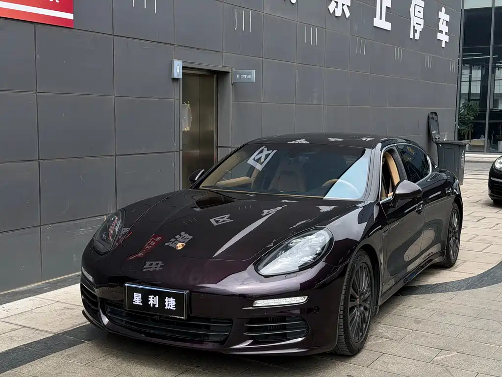 Porsche Panamera 2014