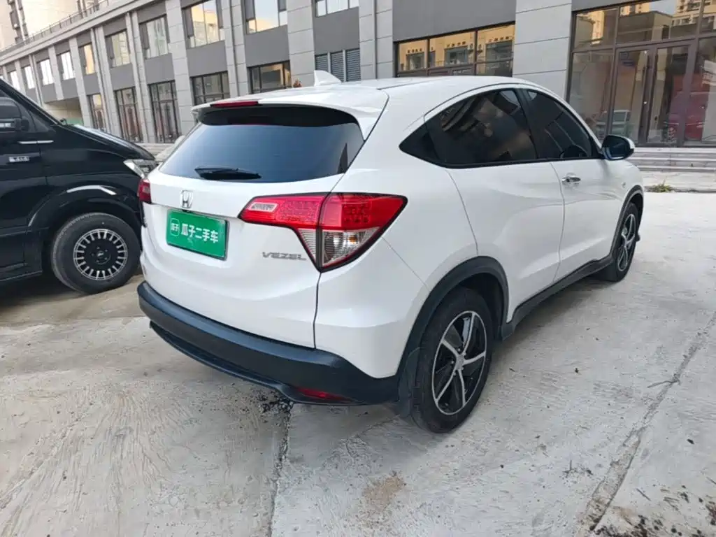 Honda Vezel — миниатюра 7