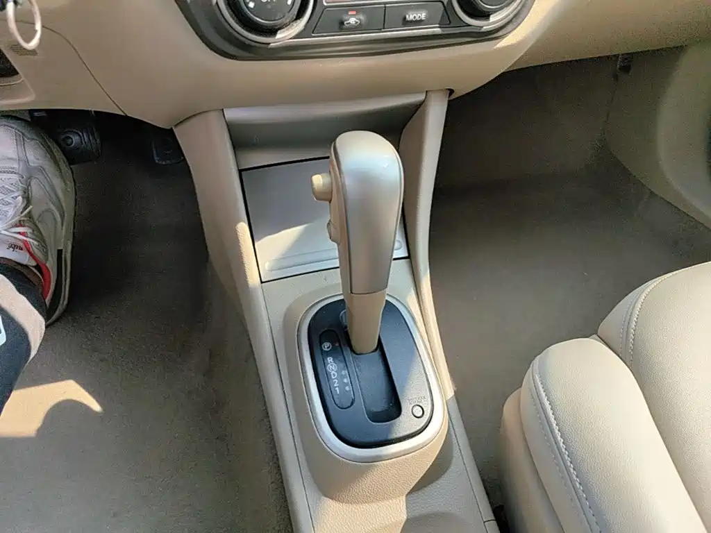 Nissan Sylphy — миниатюра 14