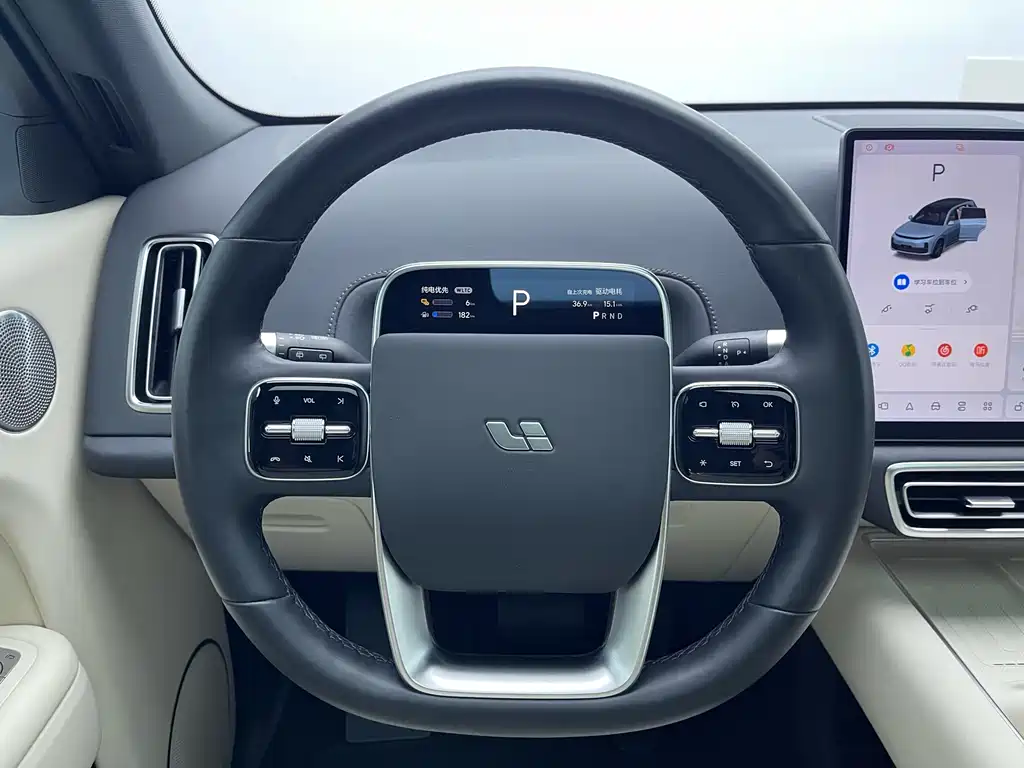 Li Auto IDEAL L7