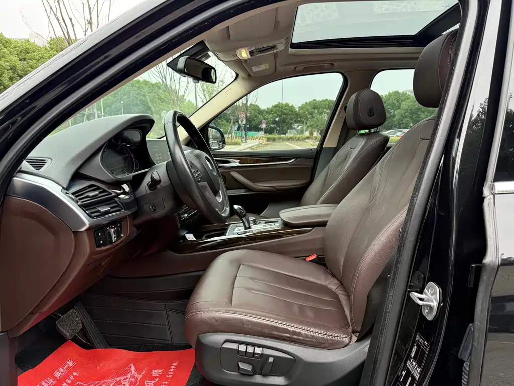 BMW X5 (Import) — миниатюра 7