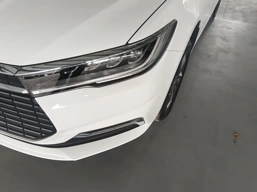 BYD Qin NEV — миниатюра 24