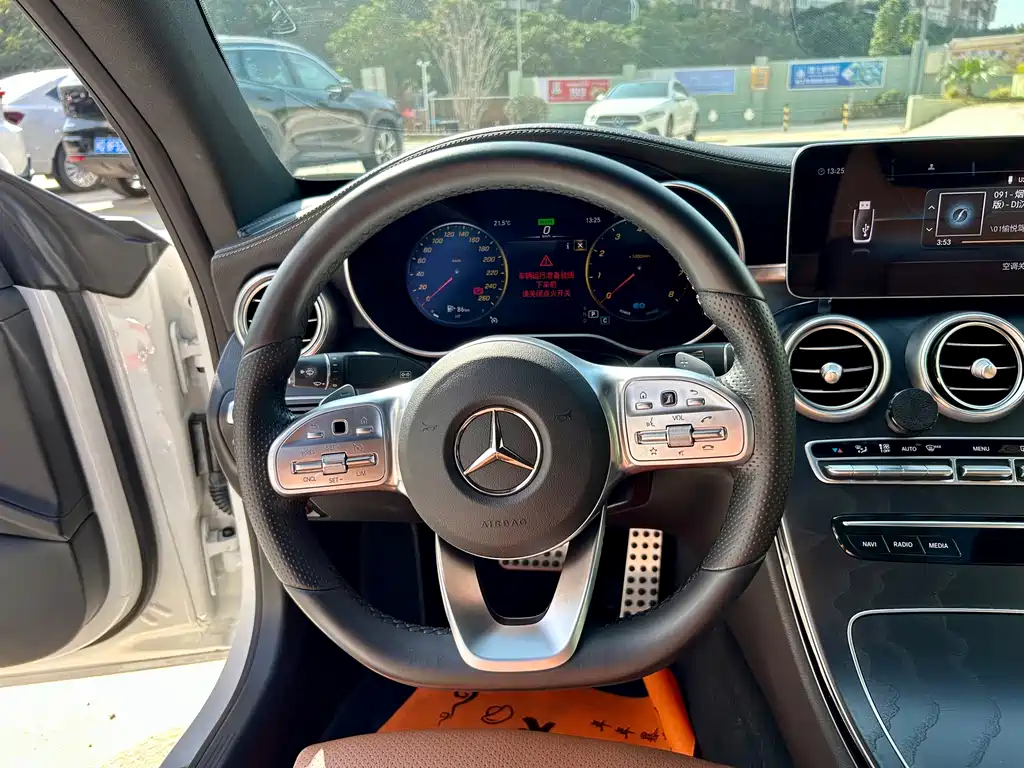 MERCEDES-BENZ C CLASS