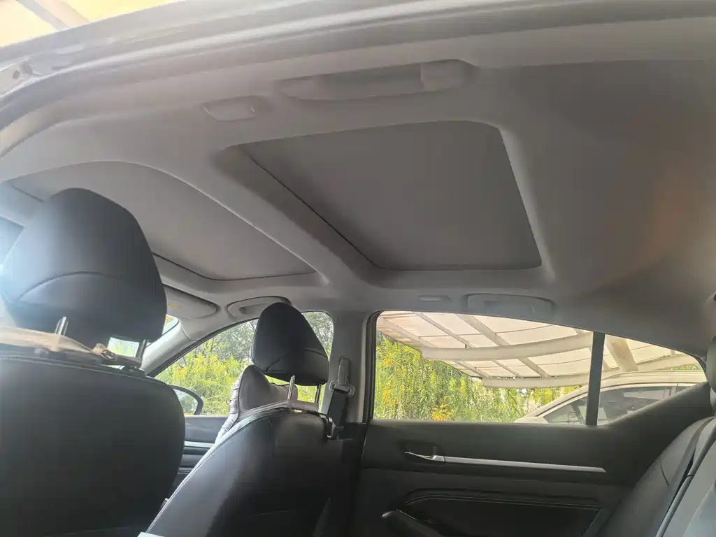 Nissan Teana — миниатюра 6