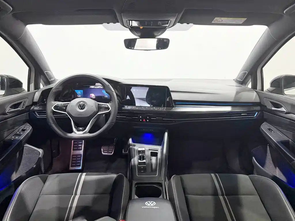 Volkswagen Golf — миниатюра 13