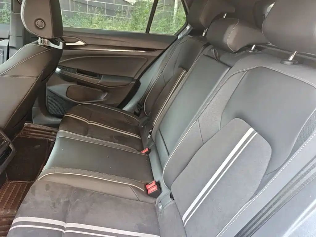 Volkswagen Golf — миниатюра 17