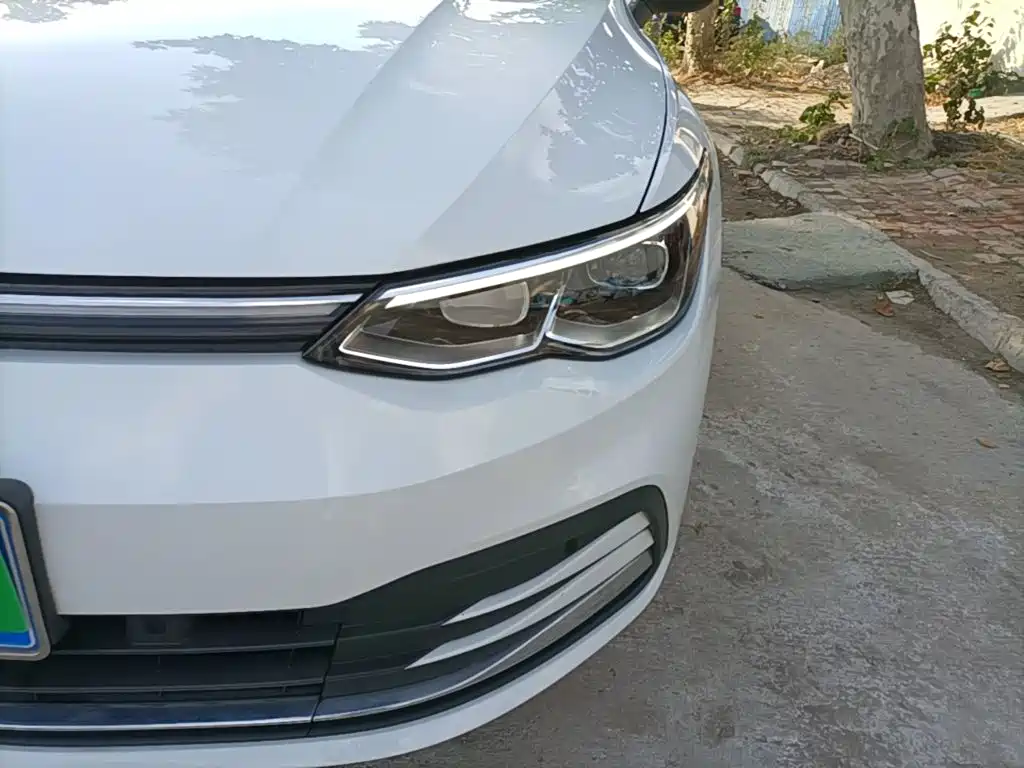 Volkswagen Golf — миниатюра 24