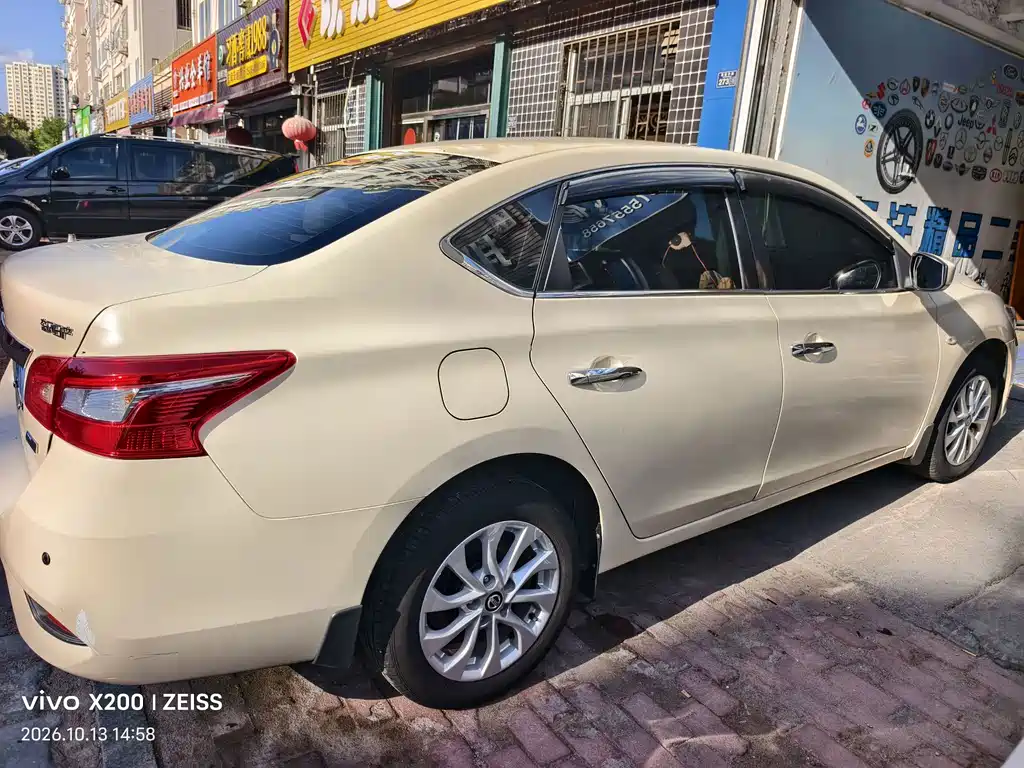 Nissan Sylphy — миниатюра 10