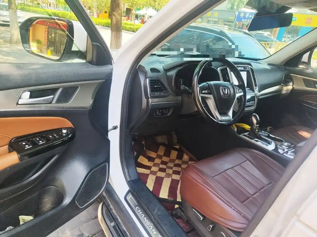 Changan CS95 — миниатюра 14