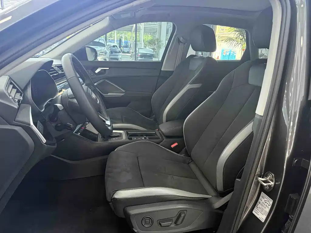 Audi Q3 — миниатюра 8