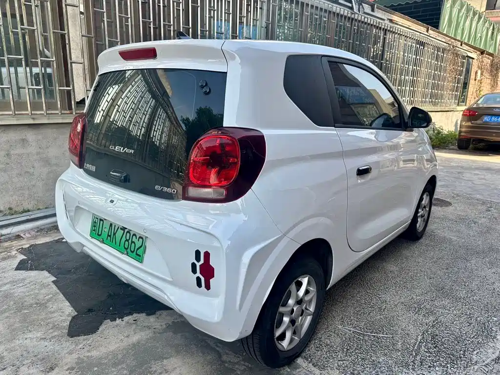 Roewe Clever — миниатюра 6